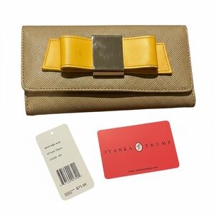 Ivanka Trump Blair Bow Wallet Sand Beige & Yellow Colorblock NWT - Style IT6223